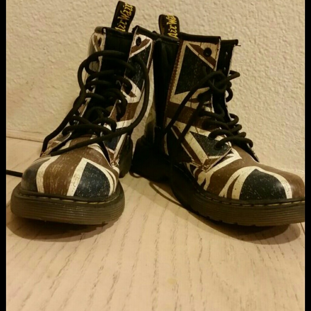Boys Shoes